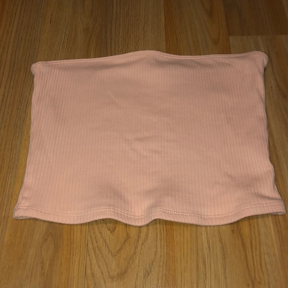 5.Pink Hollister tube top